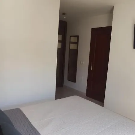 Huelin House Beach And Sun, Con Parking Y A 500 Metros De La Playa Apartment Malaga